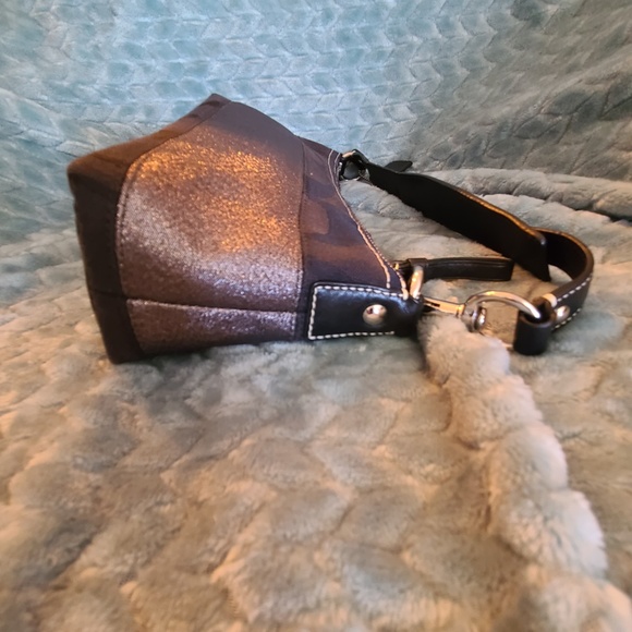 SOLD Coach Signature Stripe East West Monogram Handbag EUC - Picture 6 of 15